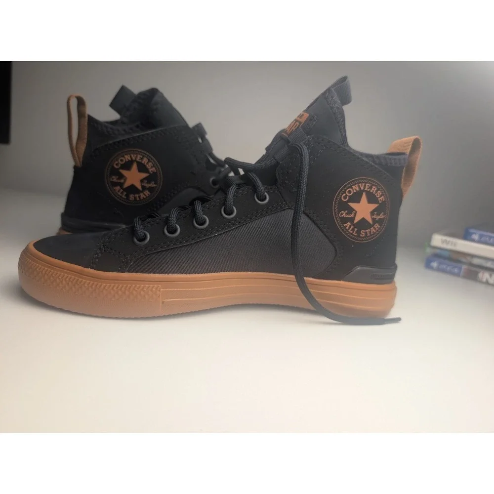 NEW Converse Chuck Taylor All Star Ultra Mid Black Warm Tan M5/ W7 With Box